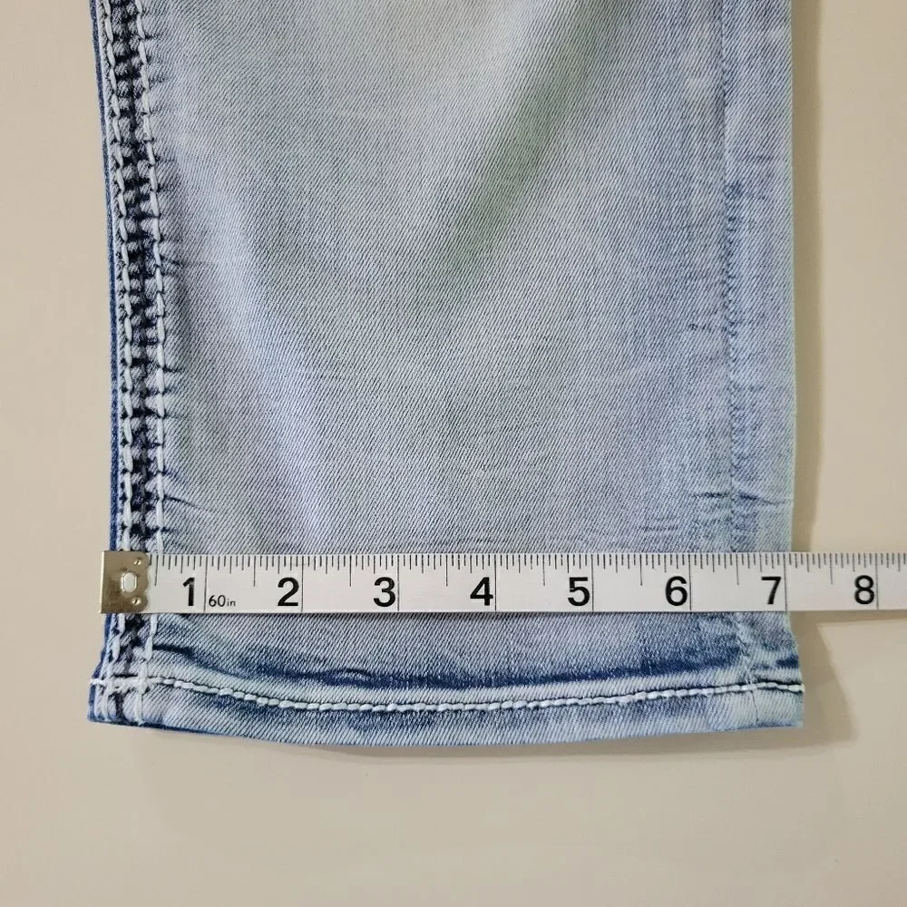 Rock Revival Nadja Easy Crop Denim Jeans